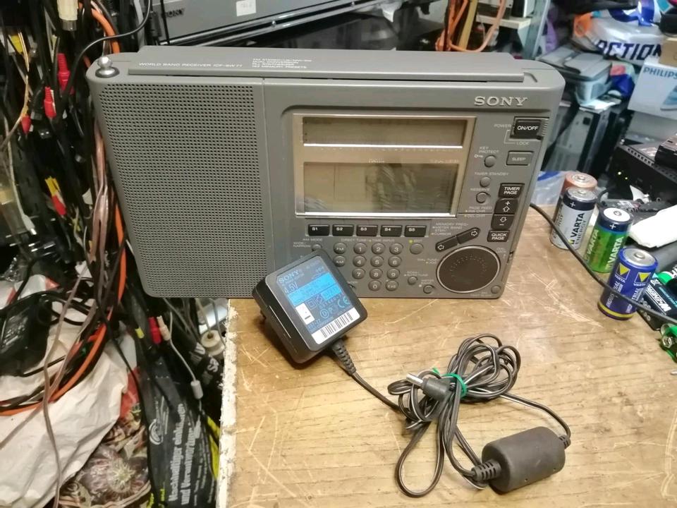 SONY ICF-SW77, Weltempfänger/Radio, guter Zustand!!