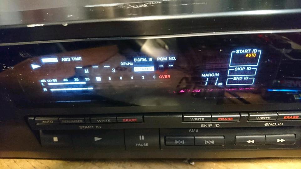 SONY DTC-690, DAT-Recorder, DEFEKT!!