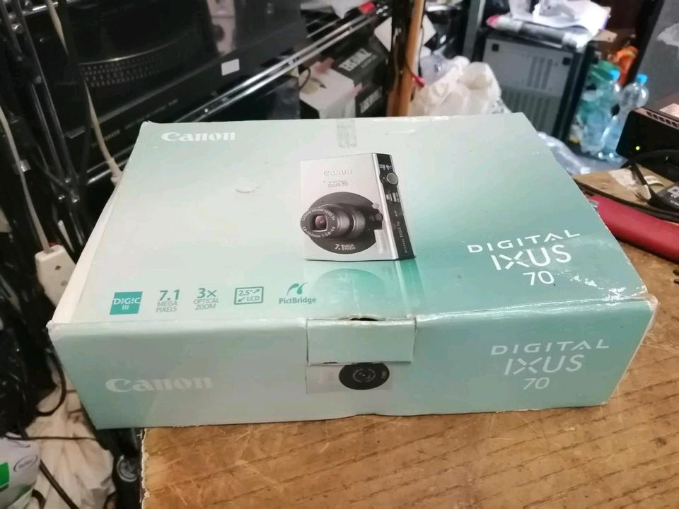 CANON IXUS 70, Digital-Kamera mit Zubehör!!