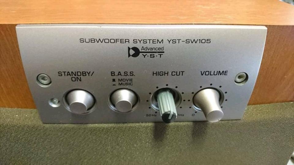 YAMAHA YST-SW105 Subwoofer System, 1 Aktiv-Lautsprecher