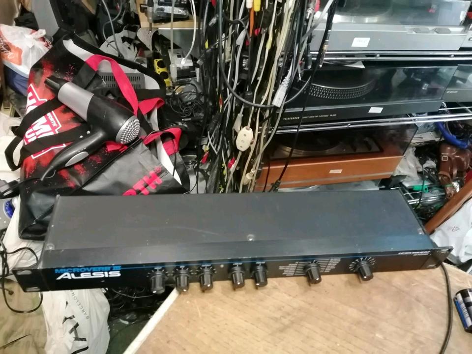 ALESIS Microverb III, mit Universal-Adapter, guter Zustand!!!