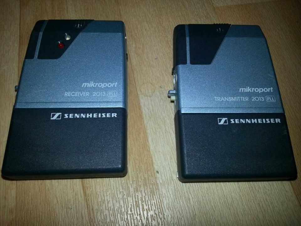 2 SENNHEISER Mikroport/ Receiver 2013 PLL, Mikrofon MKE 2013