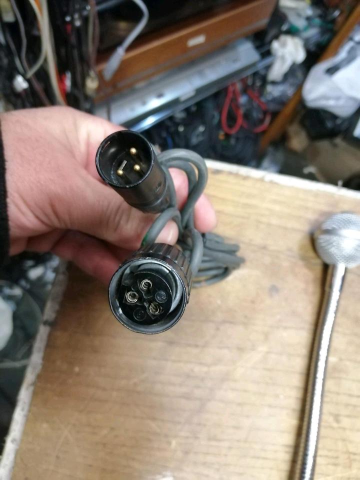 TELEFUNKEN 408, dynamisches Mikrofon, alt, aber guter Zustand!!