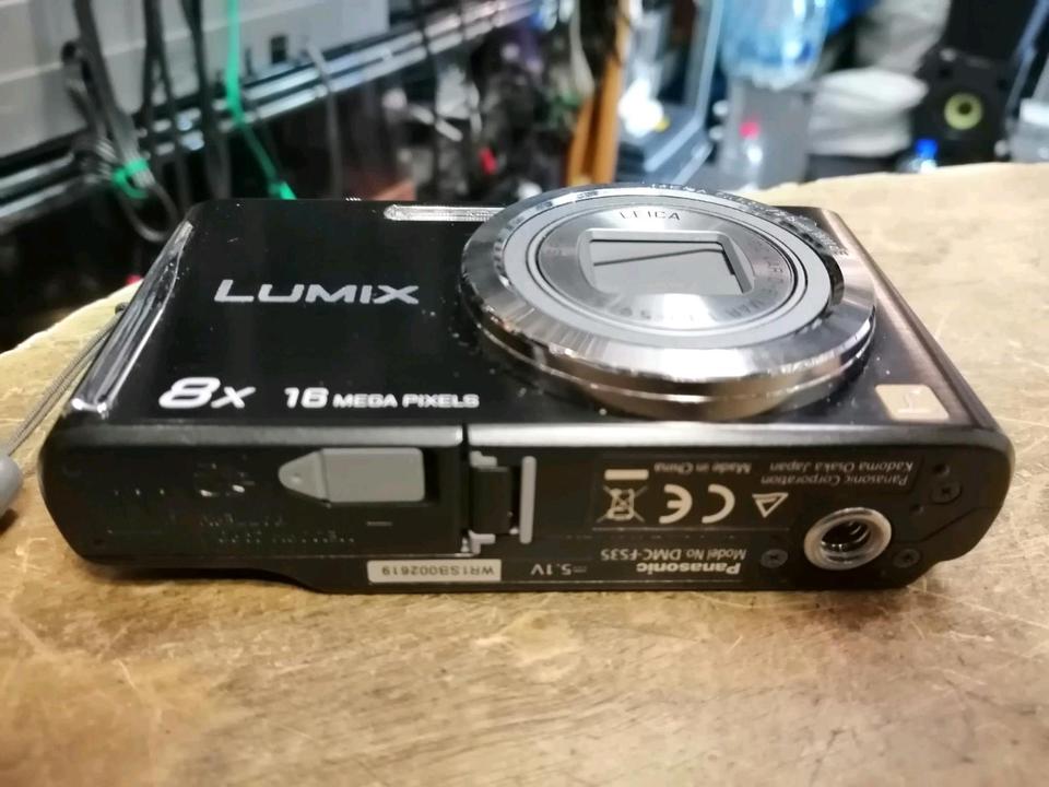 PANASONIC LUMIX DMC-FS35, Digital-Kamera mit Zubehör!!