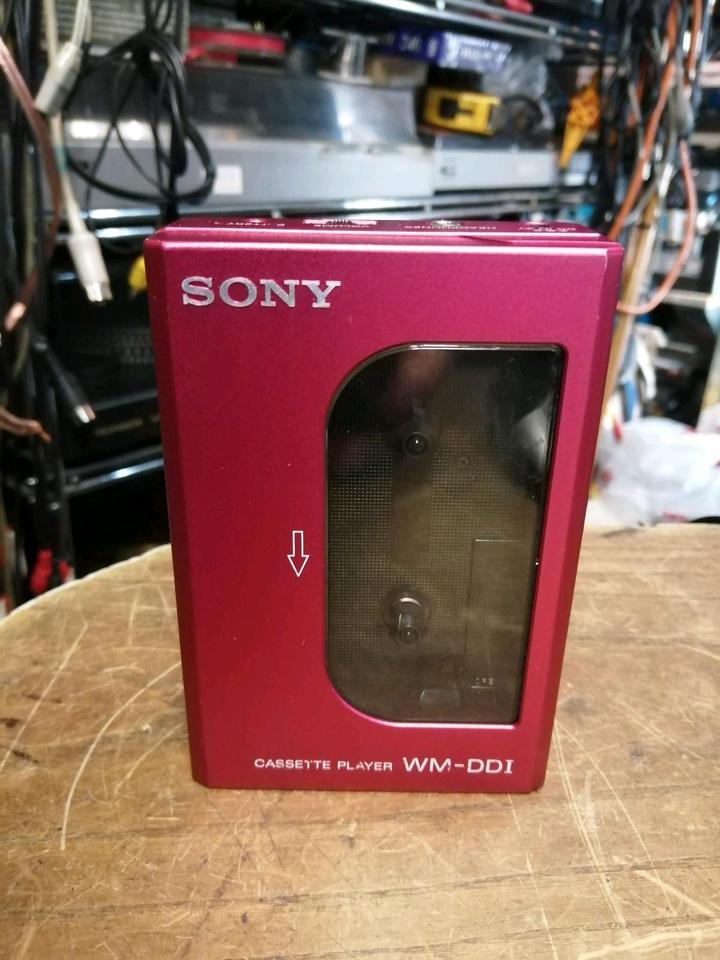 SONY WM-DDI, Walkman OHNE Adapter, DEFEKT!!!