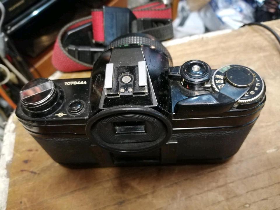 • CANON AE-1, Analog-Kamera + CANON Lens FD Objektiv!!