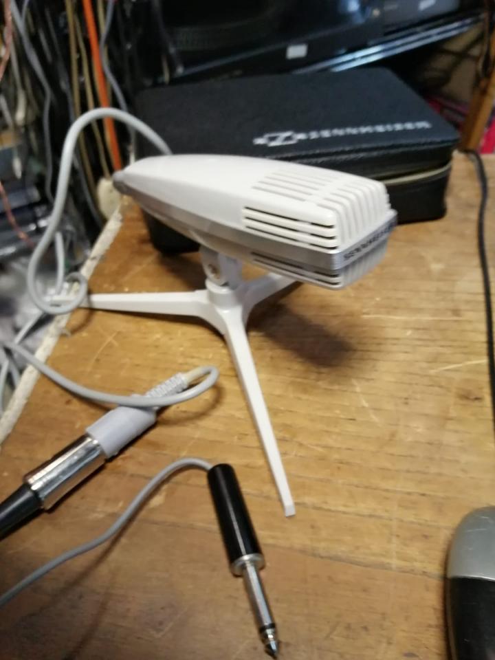 SENNHEISER MD411, Mikrofon mit alten Stecker, wie neu!!