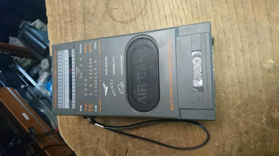 Multiband-Radio Model: 877T TURBO, selten!