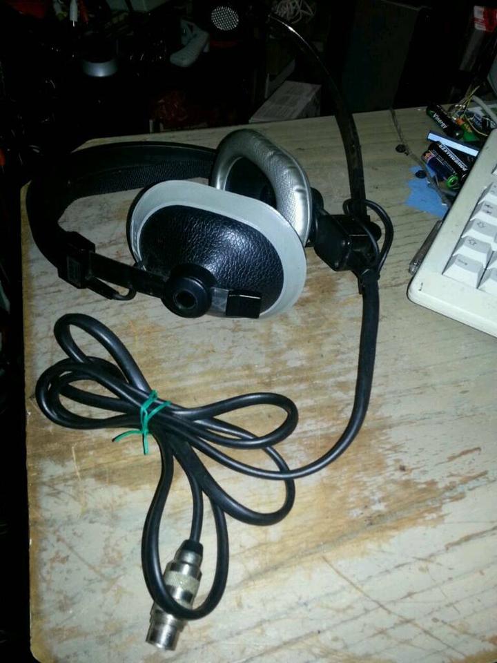 AKG K36/1, Kopfhörer mit Mikrofon; 2x 600 Ohm
