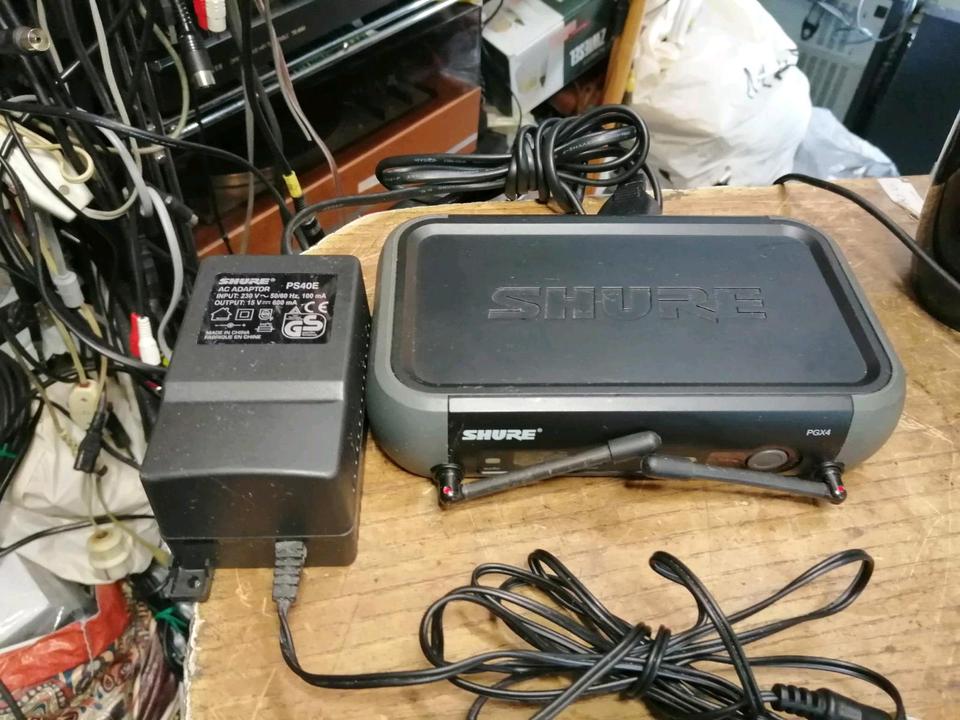 SHURE PGX4 Receiver mit Original-Adapter, OHNE Mikrofon!!!