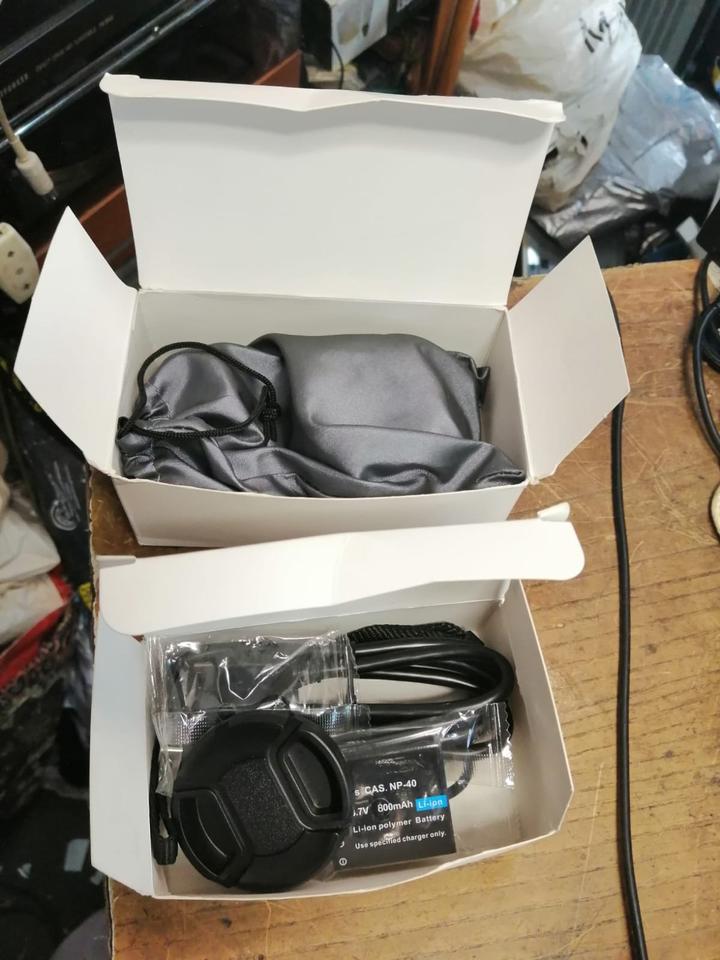 4K DC101, Digital-Kamera, NEU mit Zubehör!!!
