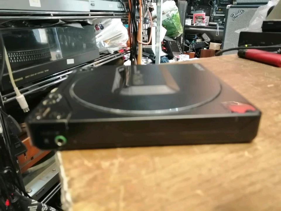 SONY D-250 portabler CD-Player mit Zubehör, DEFEKT!!!