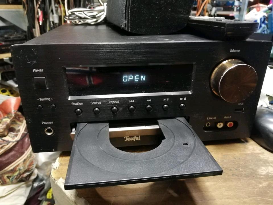 TEUFEL IP 42 CR - Receiver/Tuner/CD-Player + IP 3000 FR, 2 Boxen!