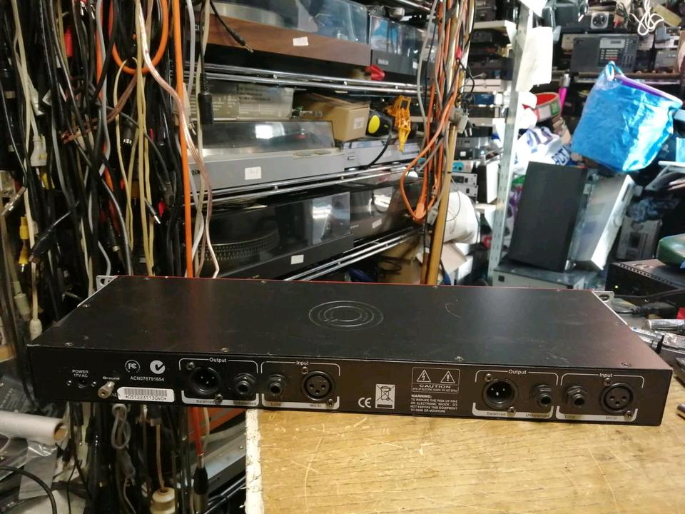 SM PRO Audio TC02, Preamplifier, 2 Channel, mit Adapter!! !