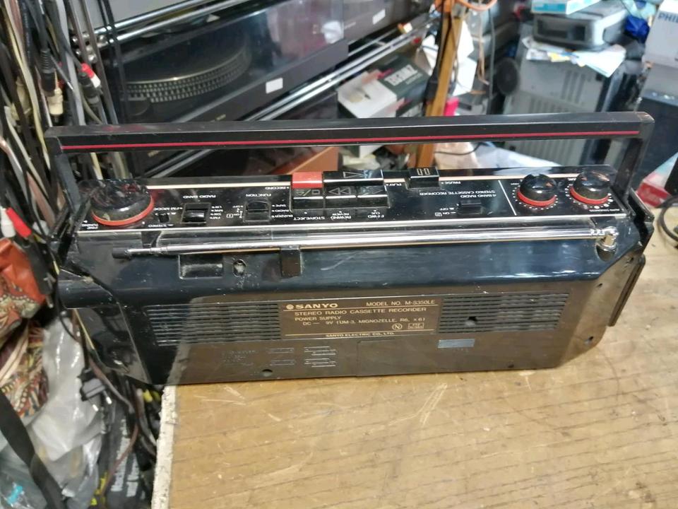 SANYO M-S350LE, Radio-Cassetten-Recorder mit Original-Adapter!!