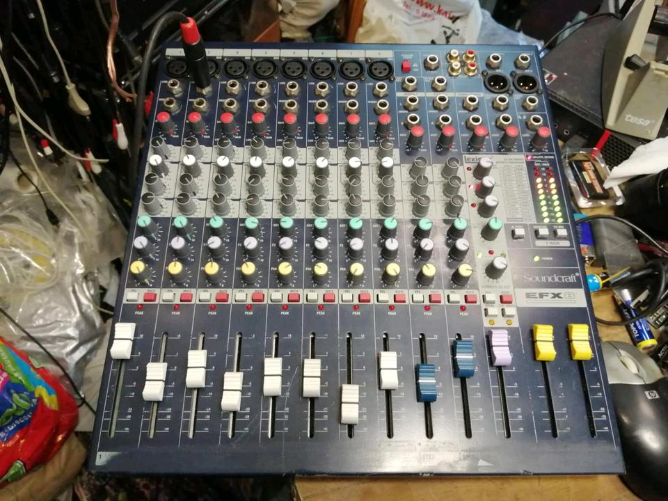 SOUNDCRAFT EFX8, 8-Kanal-Mischpult/Mixer!!!