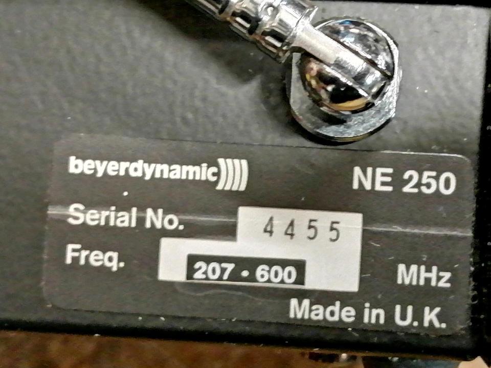 BEYERDYNAMIC S250 System Receiver mit Zubehör!!