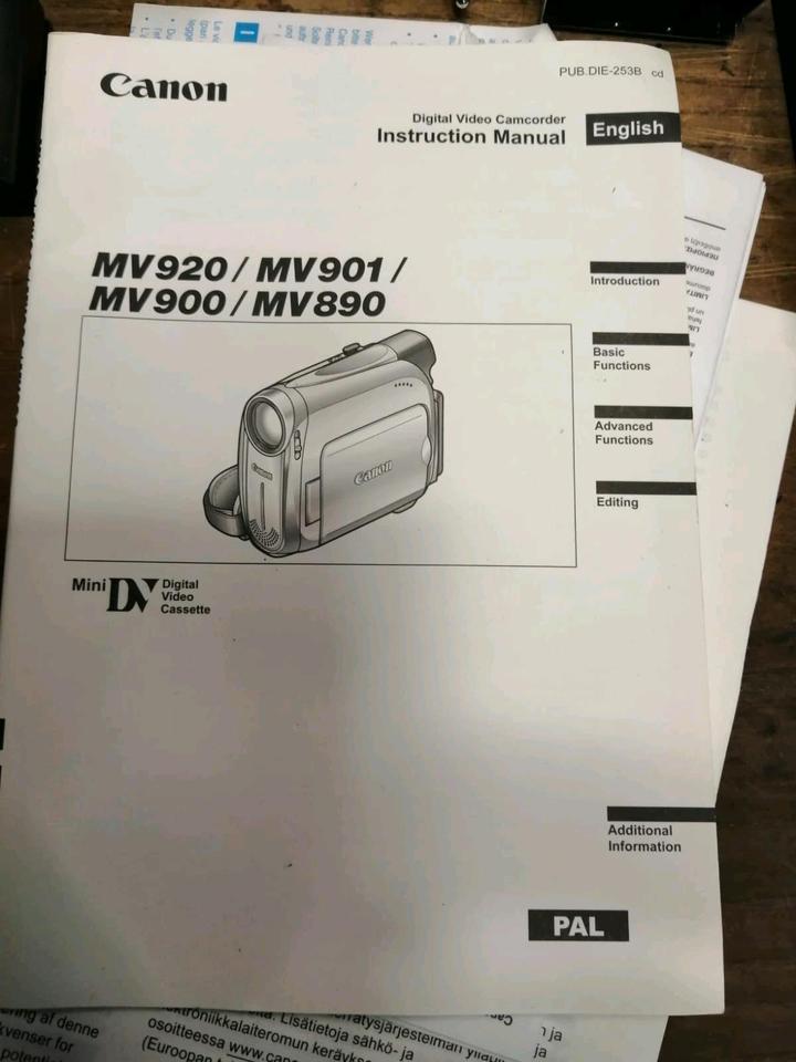 CANON MV890, MiniDV-Videocamera mit Zubehör!!!