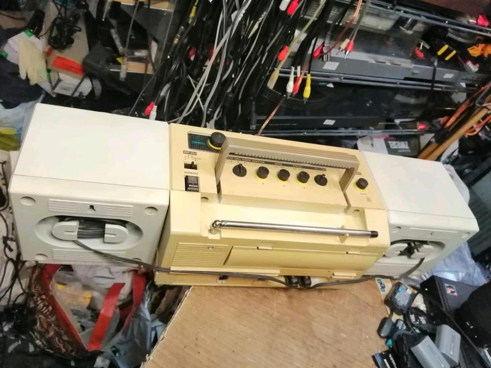 RFT SKR1200 PARTY, Radio-Cassetten-Recorder, guter Zustand!!