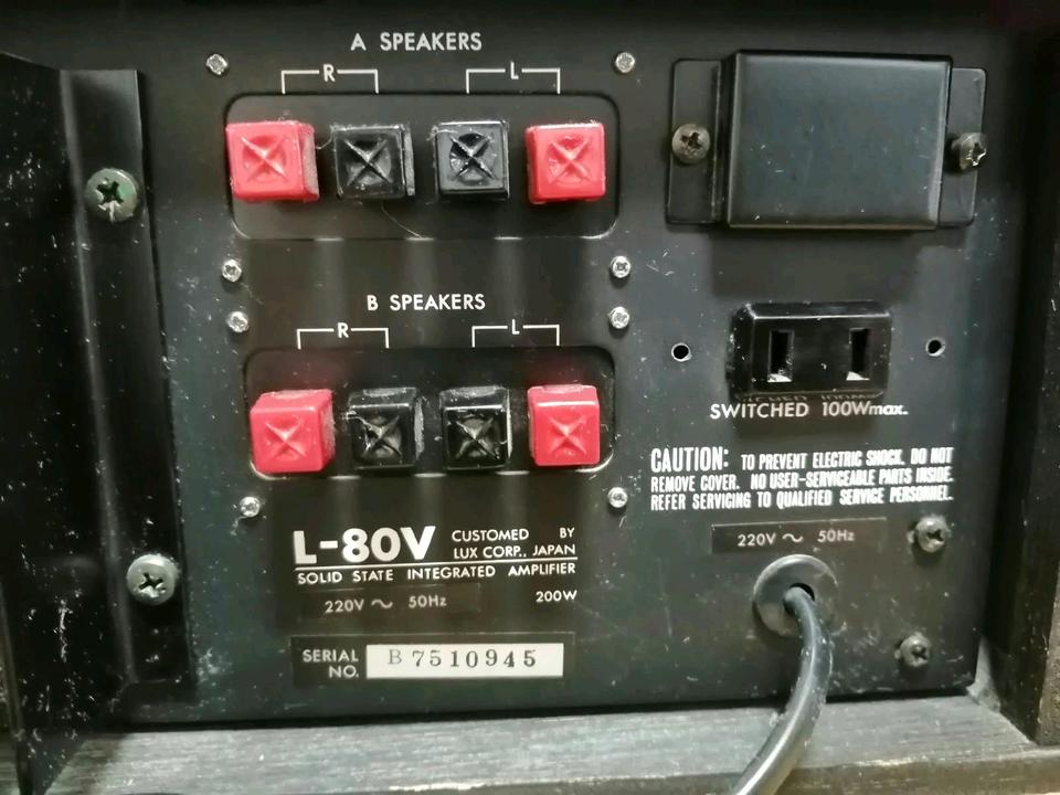 LUXMAN L-80V, Stereo Amplifier, Holzdesign!!