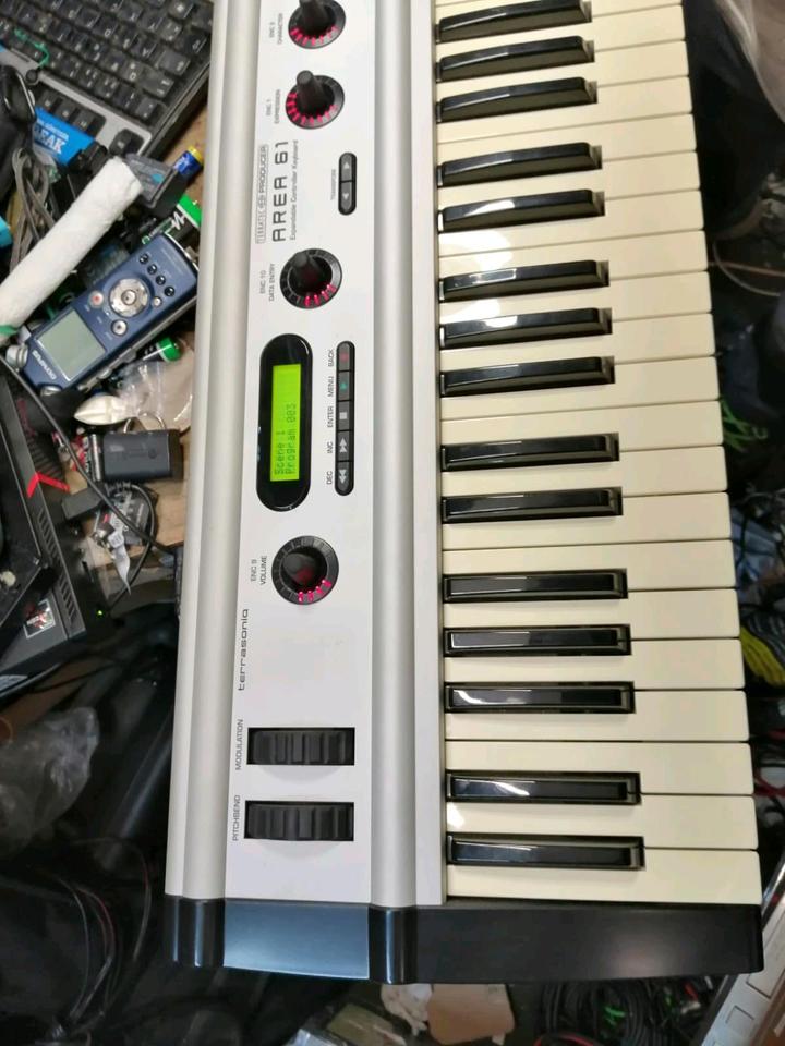 TERRATEC PRODUCER AREA 61, Expendable Controller Keyboard!!