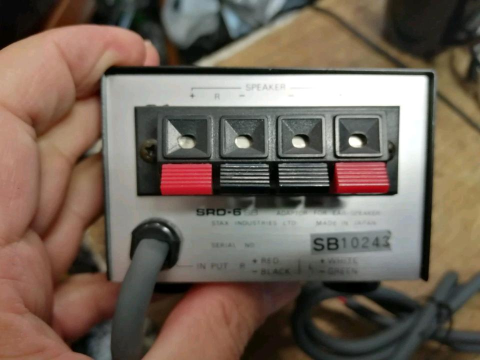 STAX SRD-6/SB, Adaptor for Earspeaker