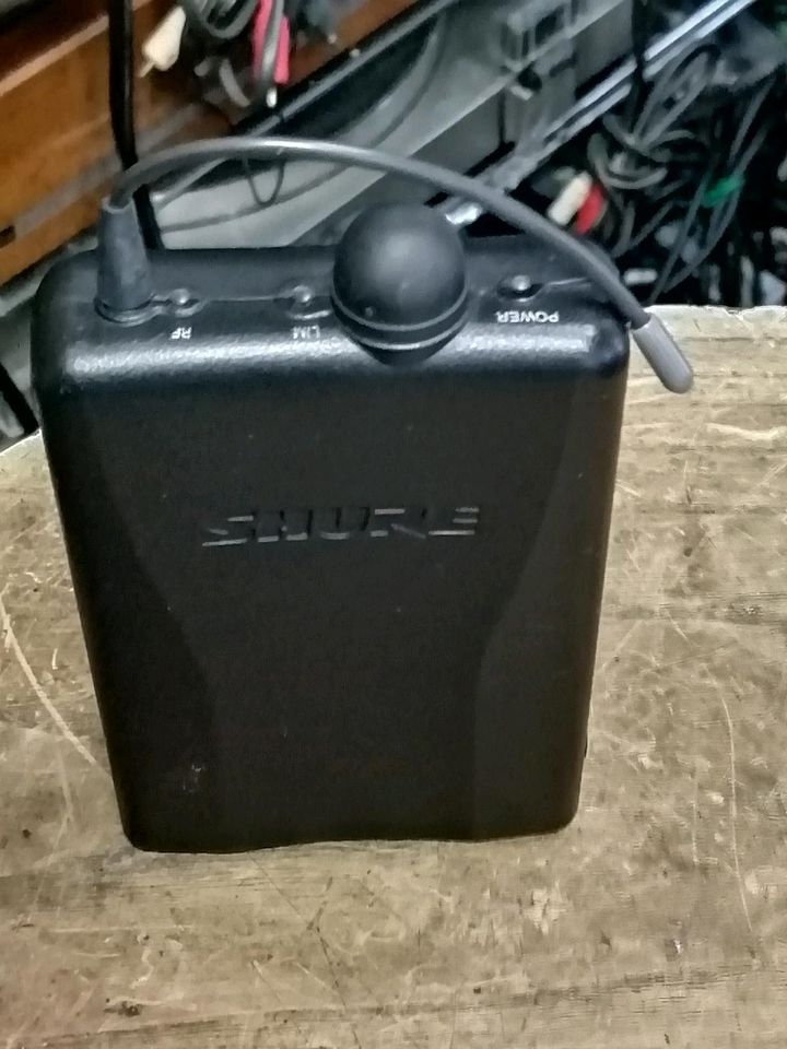 SHURE P2R-R8 Empfänger + Kopfhörer PAT. NO. 488.460  XXXXXXXX