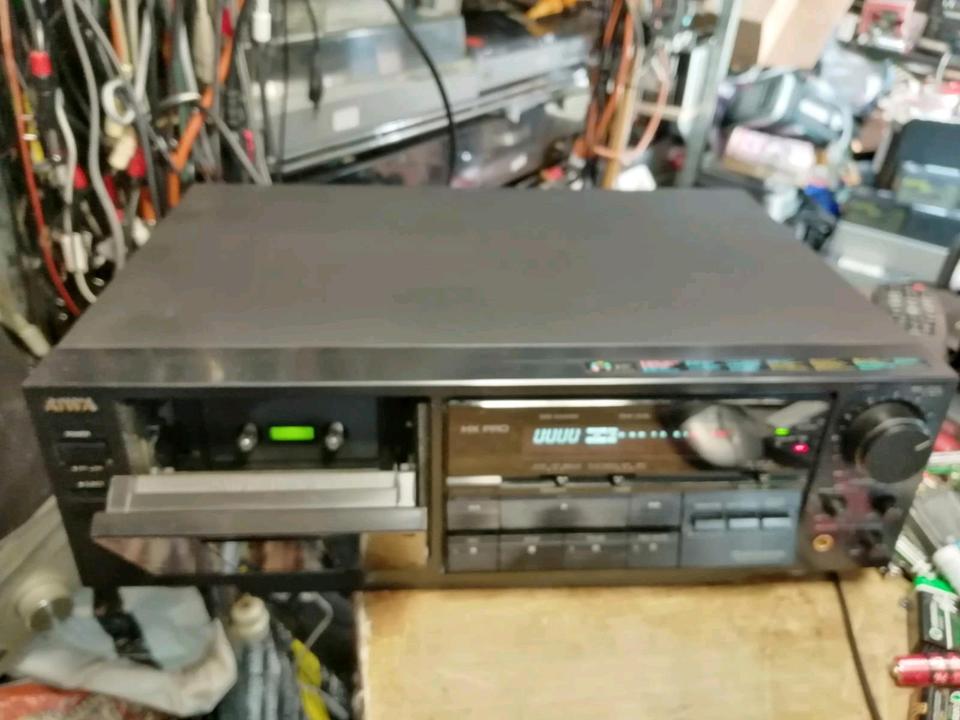 AIWA AD-F800Z, Stereo Cassetten-Deck, etwas DEFEKT!!!