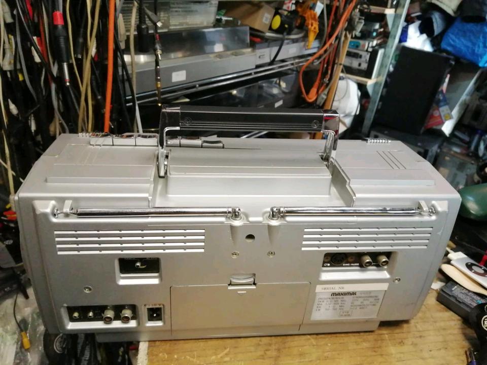 MAXIMAL 4480, Radio-Cassetten-Recorder, DEFEKT!!!