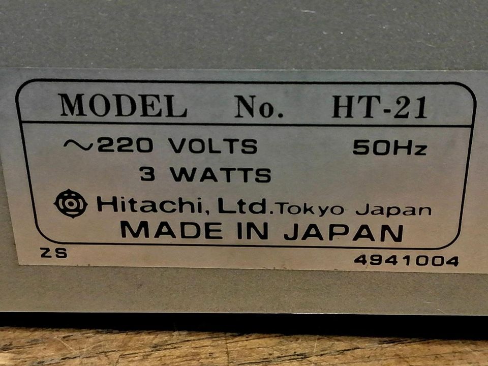 HITACHI Model HT-21, DC Servo Plattenteller, guter Zustand!!!