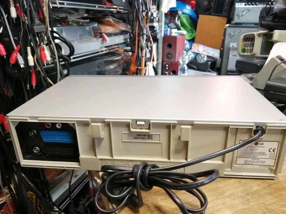 LG LV4787 Videocassettenrecorder