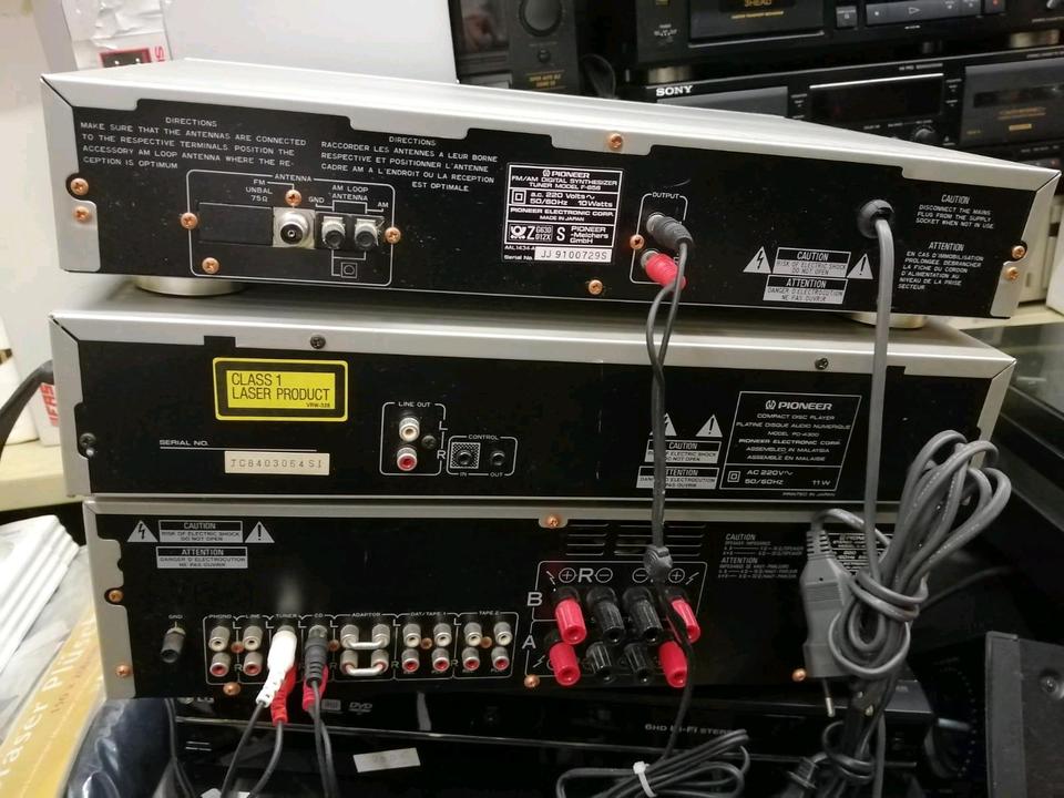 PIONEER Amplifier A-445, Tuner F-656 und CD-Player PD-4300!