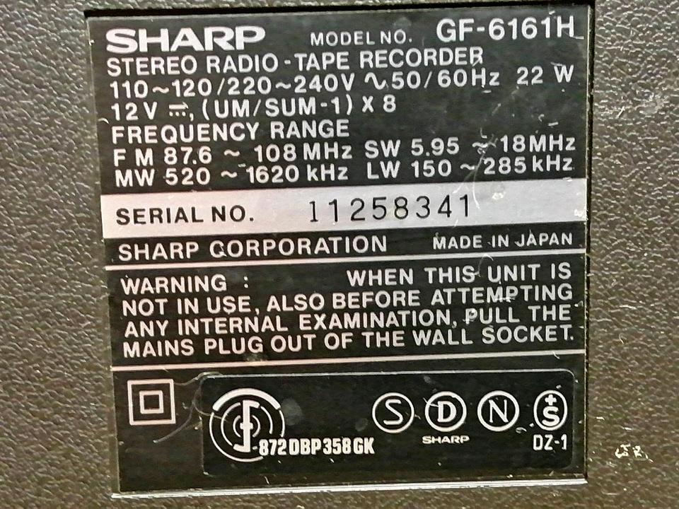 SHARP GF-616H, Radio-Cassetten-Recorder, etwas DEFEKT!!!