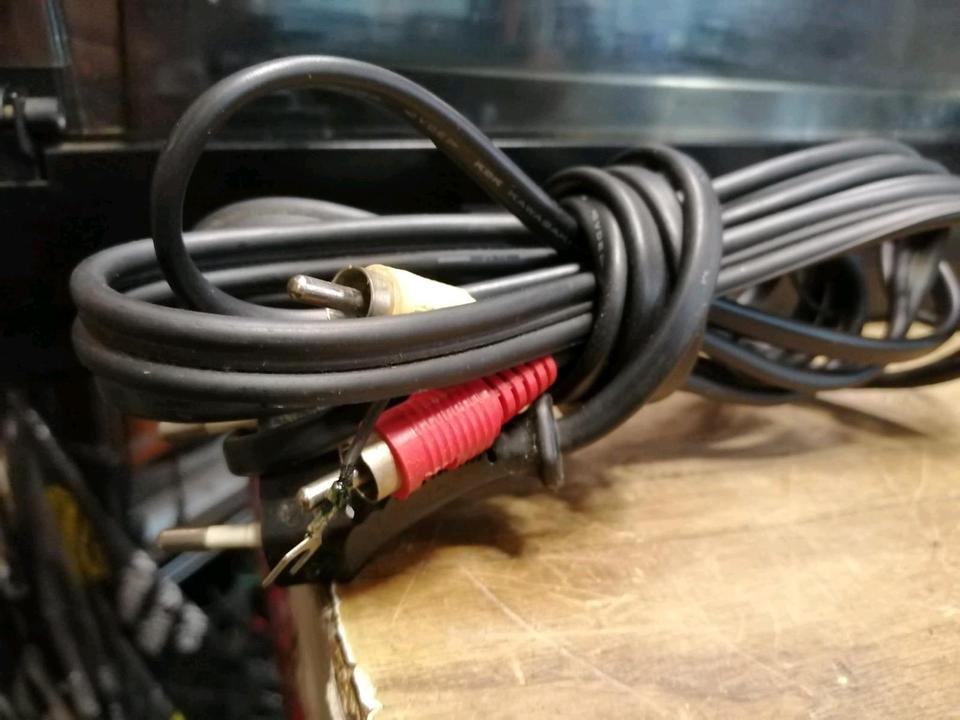 FISHER MT-35R Stereo Plattenspieler, guter Zustand!!!