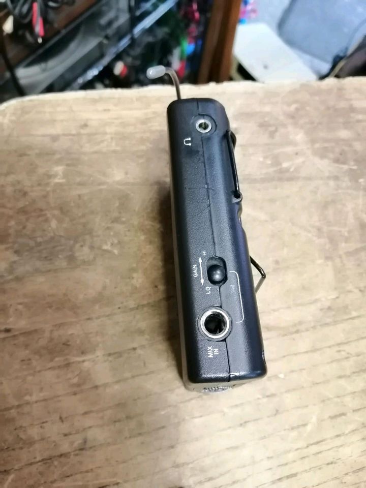 SHURE P2R-R8 Empfänger + Kopfhörer PAT. NO. 488.460  XXXXXXXX