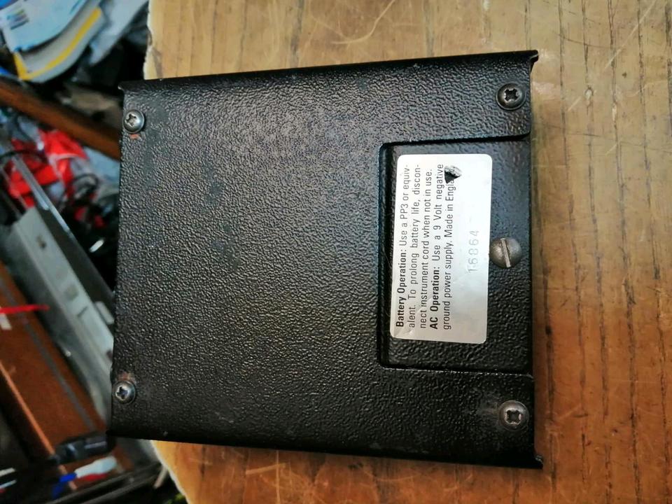 MARSHALL "The Gur'Nor Distortion, Pedal OHNE Adapter!!