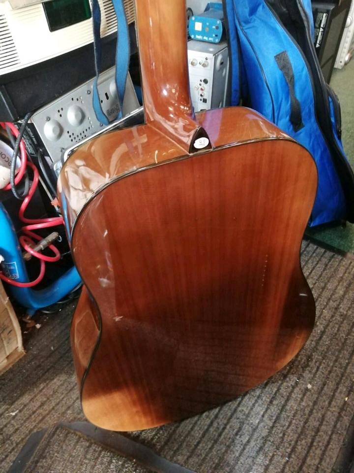 Rocketmusic NP32, Akustik-Gitarre!!