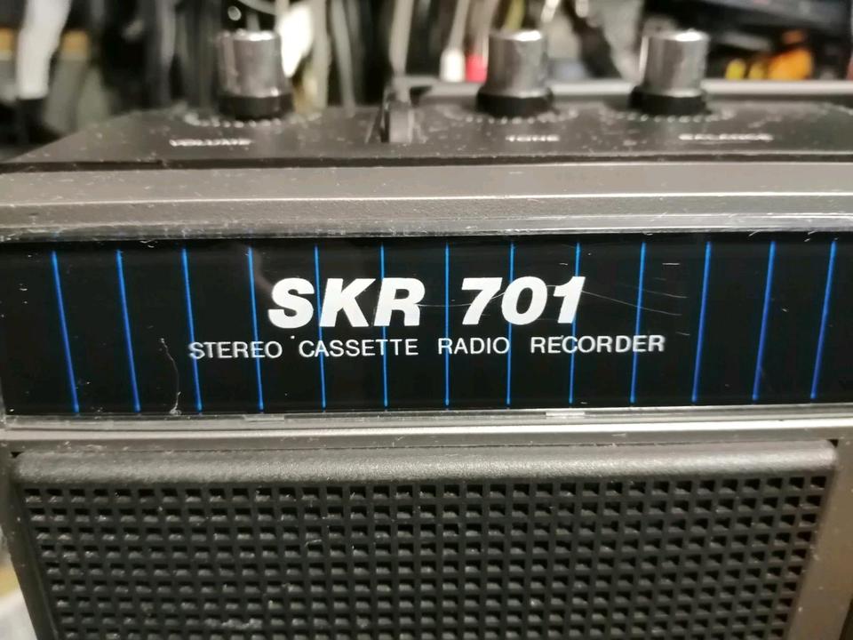 RFT SKR 701, Radio-Cassetten-Recorder, etwas DEFEKT!!!