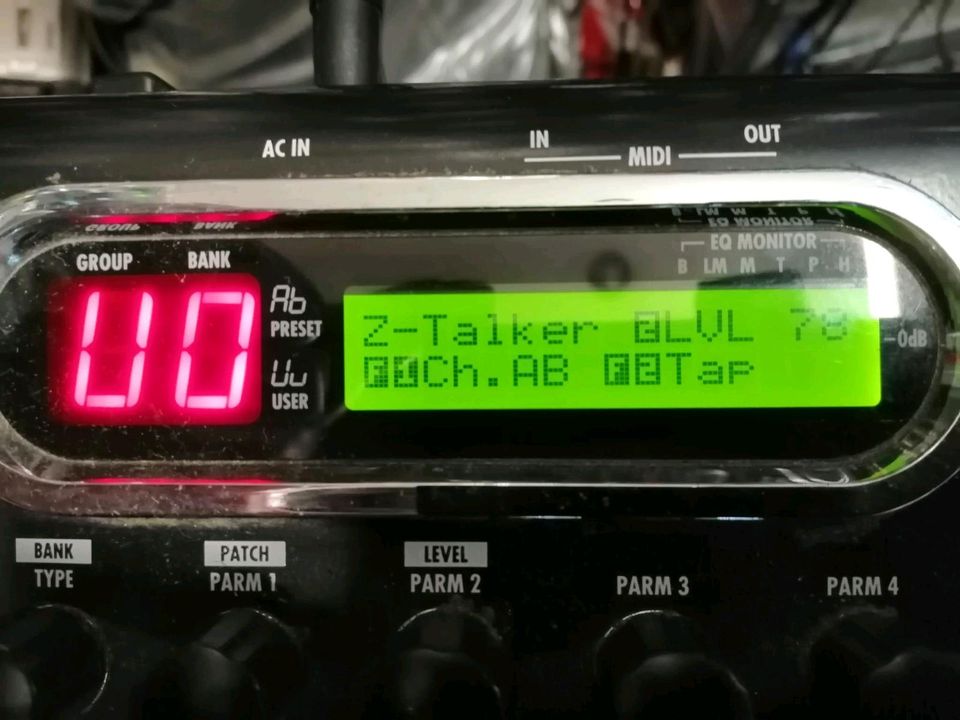 ZOOM G9.2tt Gitarren-Multi Effekt-Gerät, mit Universal-Adapter!!