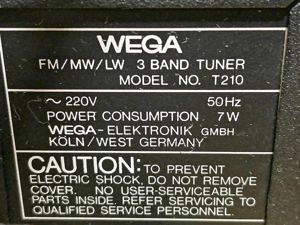 WEGA: V210 Amplifier, C210 Cassetten-Deck(DEFEKT) + T210 Tuner!!