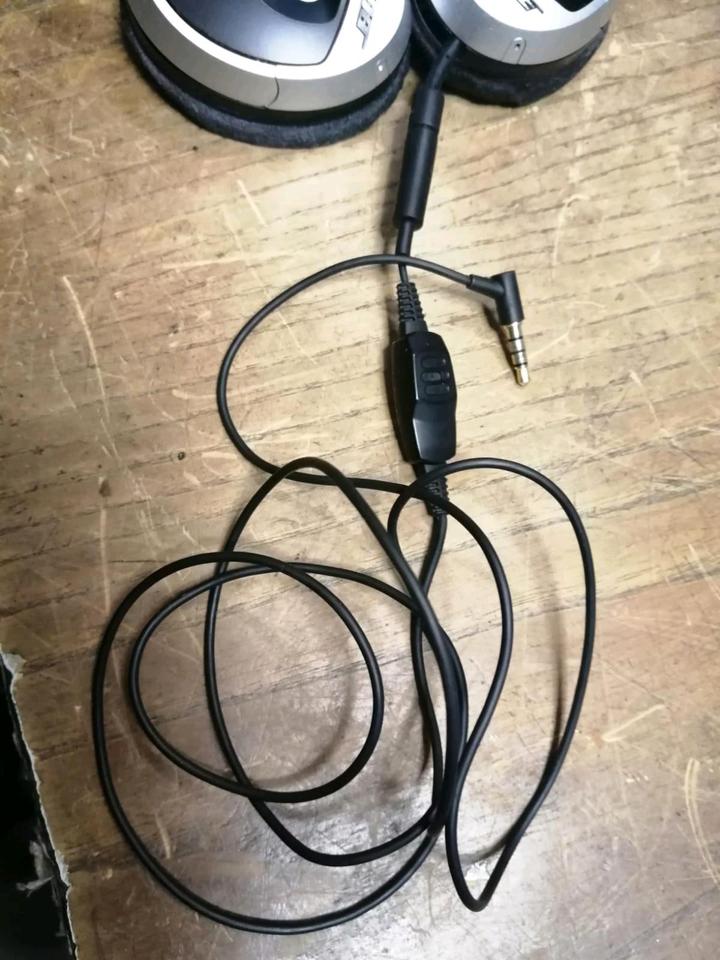 BOSE On-Ear-Kopfhörer, 3,5 mm Klinkestecker!!!