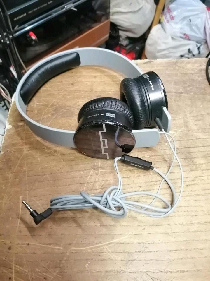 SOL REPUBLIC - Kopfhörer, Kabel mit 6,3 mm Klinkestecker!!