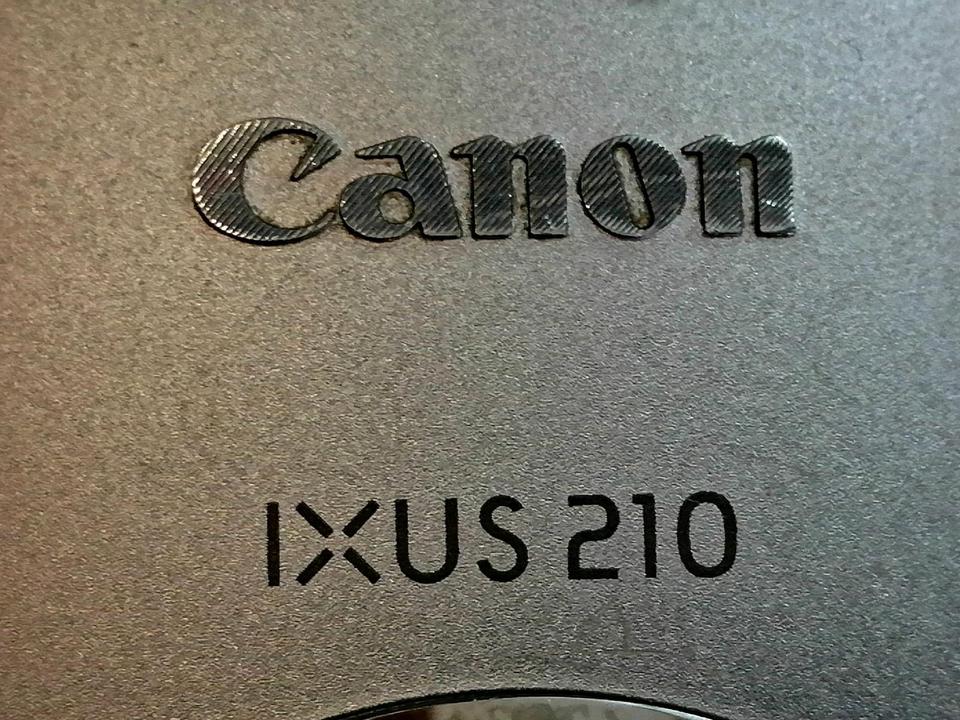 CANON IXUS 210, Digital-Kamera mit Zubehör!! guter Zustand!!