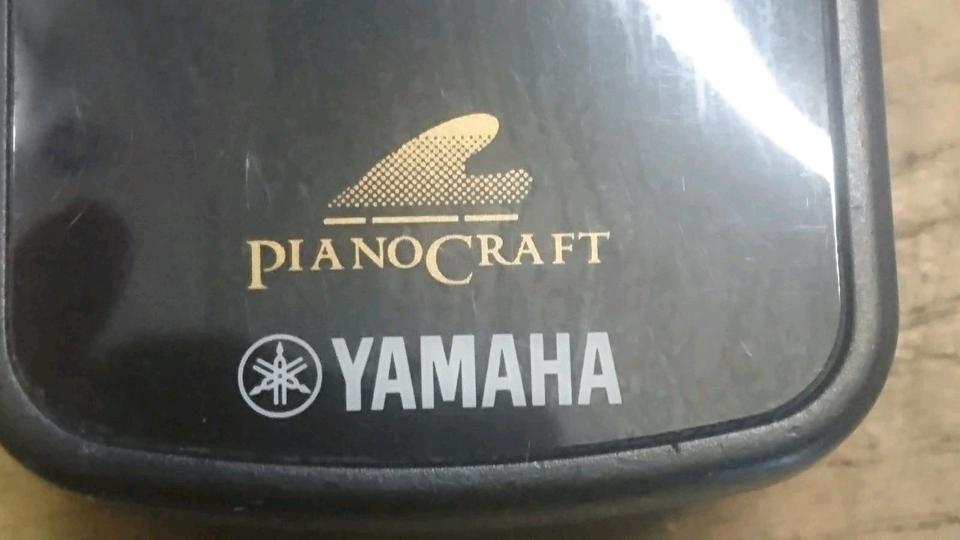 YAMAHA MCR-E410 WH25640, Original-Fernbedienung