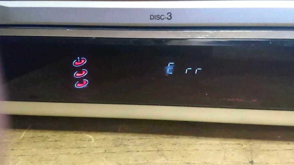 DENON UDCM-M10, 3fach-CD-Wechsler/Player, DEFEKT!!!