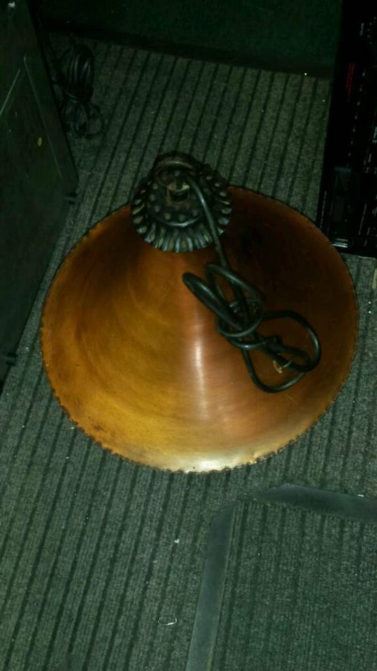 alte Messinglampe, guter Zustand, ohne Glühbirne