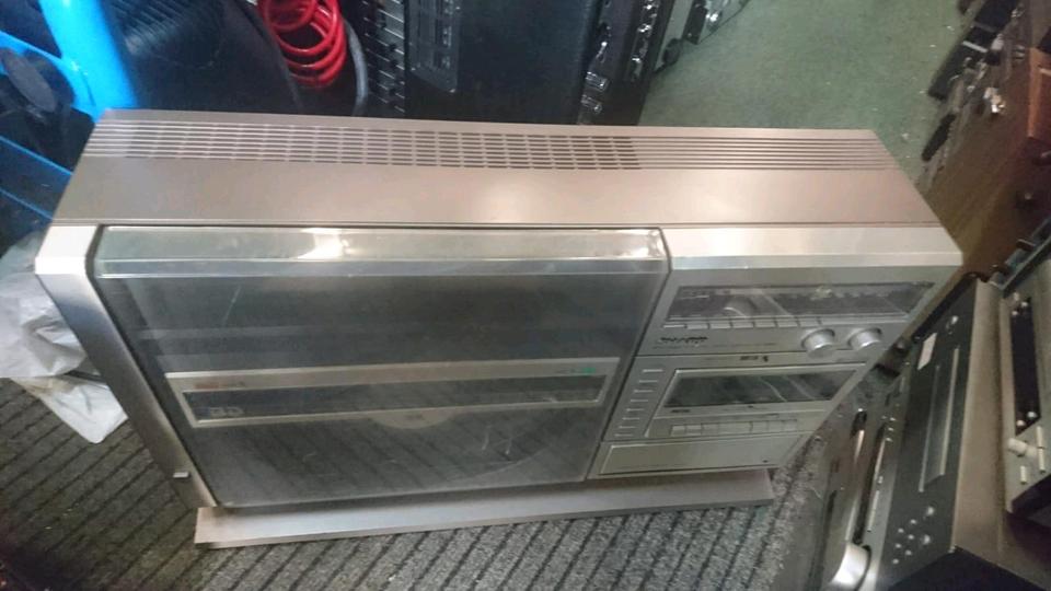 SHARP VZ-3000HB, etwas DEFEKT!!!