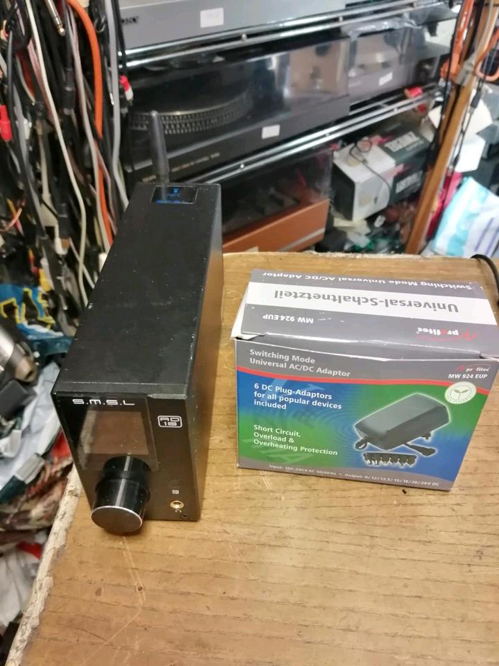 S.M.S.L. AD18, Bluetooth Digital Verstärker mit Universal-Adapter