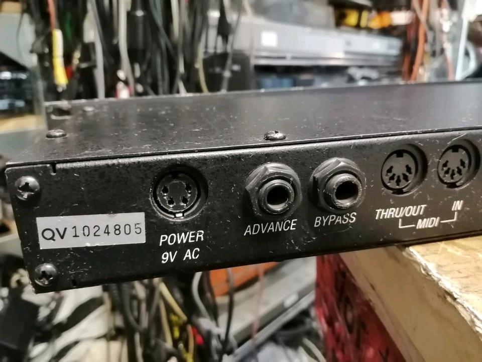 ALESIS QUADRO VERB, ohne Adapter, DEFEKT!!!
