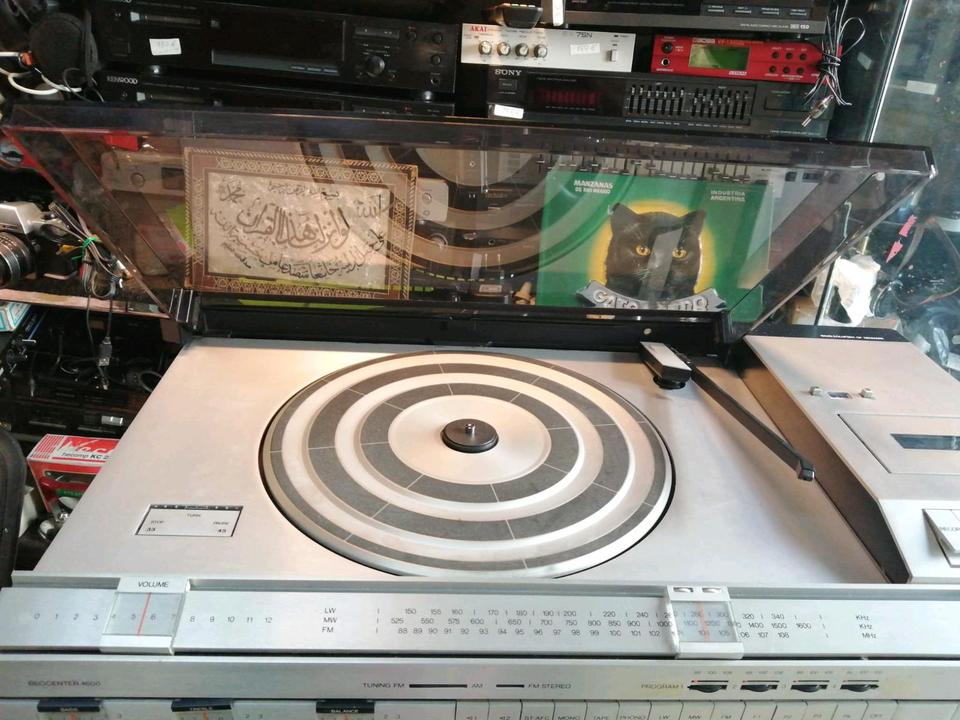 BANG & OLUFSEN BEOCENTER 4600, Anlage OHNE Boxen!!